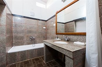 Bouganvilla Resort Ooty Ngoại thất bức ảnh